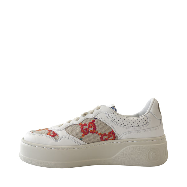 GUCCI GG MONOGRAM EMBROIDERED LOW TOP SNEAKER