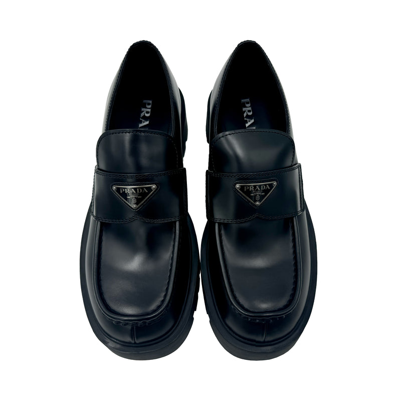 PRADA LEATHER LOAFER