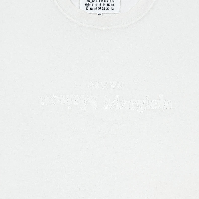 MAISON MARGIELA REVERSE LOGO T-SHIRT IN WHITE