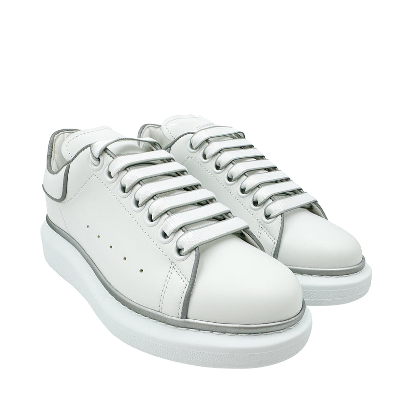 ALEXANDER MCQUEEN OVERSIZE SNEAKERS IN WHITE AND SLIVER