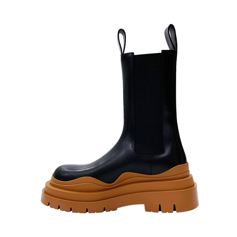 Bottega Veneta Black Leather Tire Boots