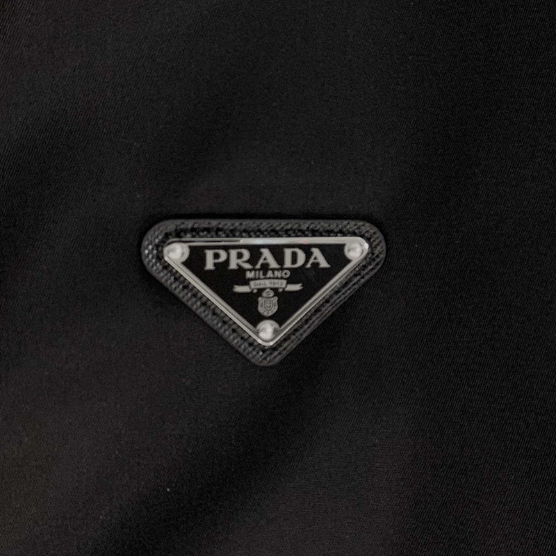 Prada Logo Button Up Shirt | Designer code: SC633S2221WQ8 | Luxury Fashion Eshop | Lamode.com.hk